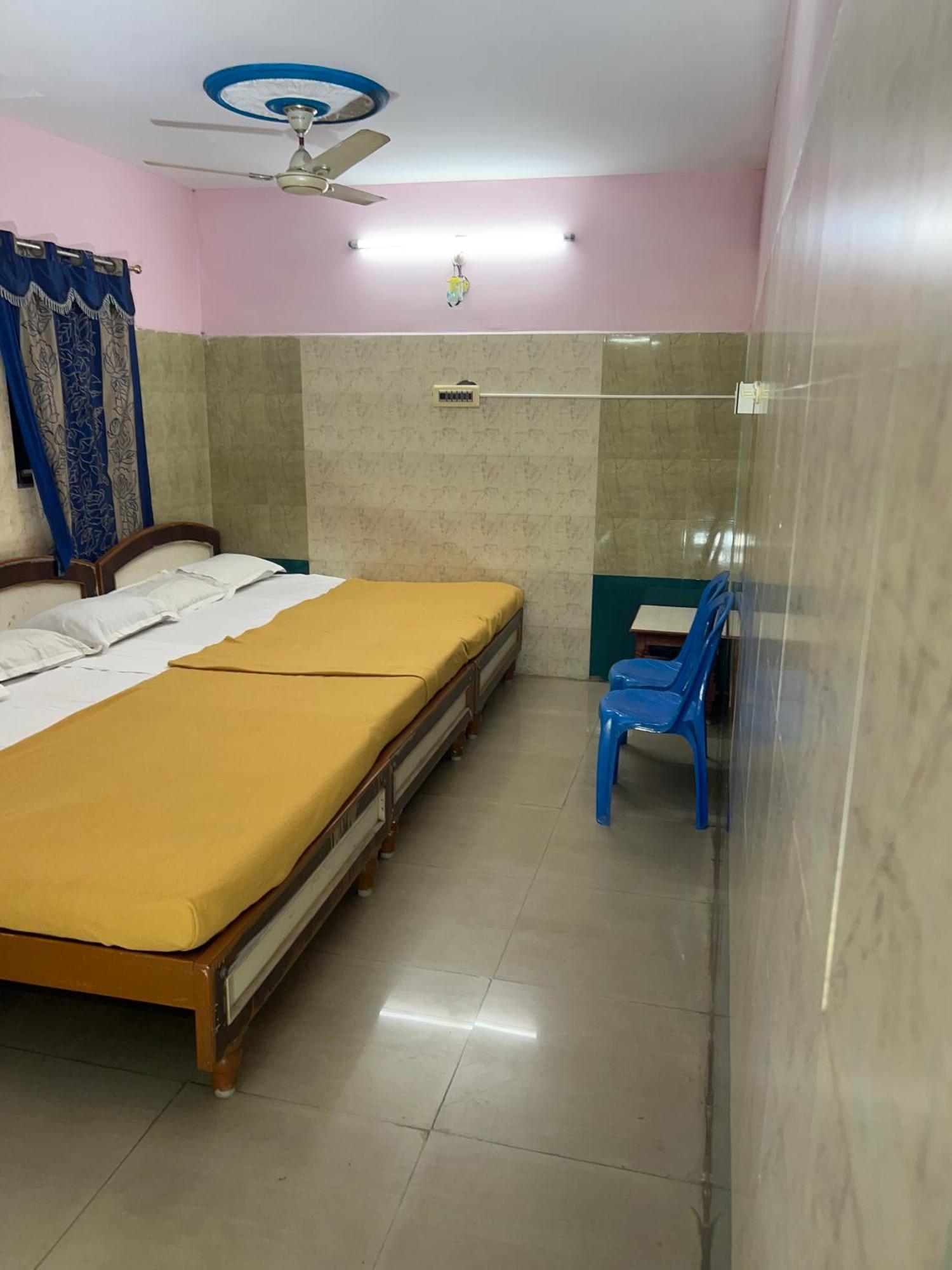 Hotel Chola Lodge Arantangi Ngoại thất bức ảnh