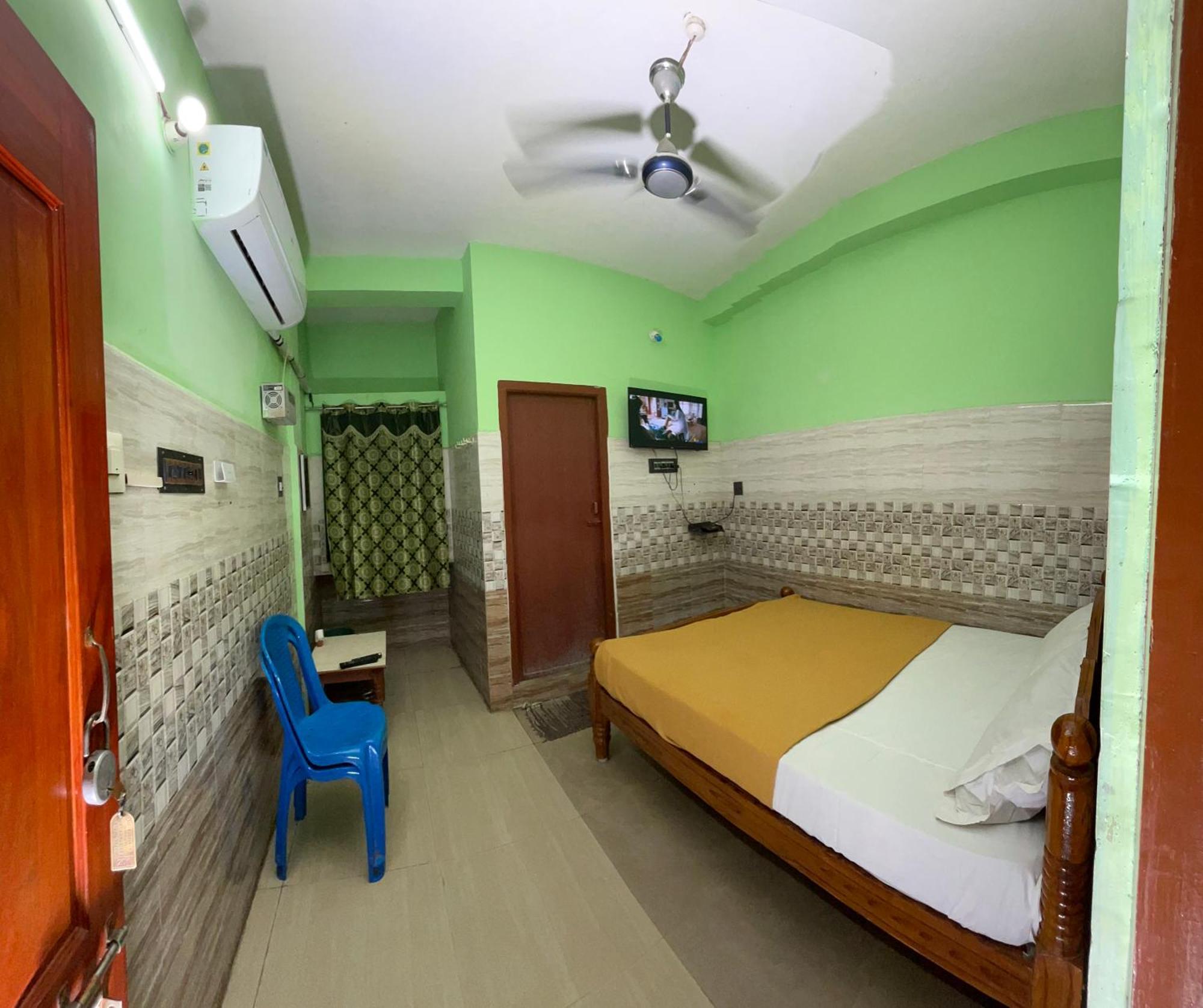 Hotel Chola Lodge Arantangi Ngoại thất bức ảnh