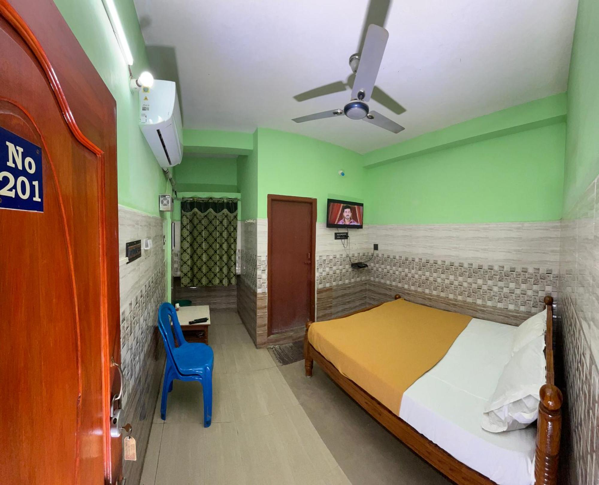 Hotel Chola Lodge Arantangi Ngoại thất bức ảnh